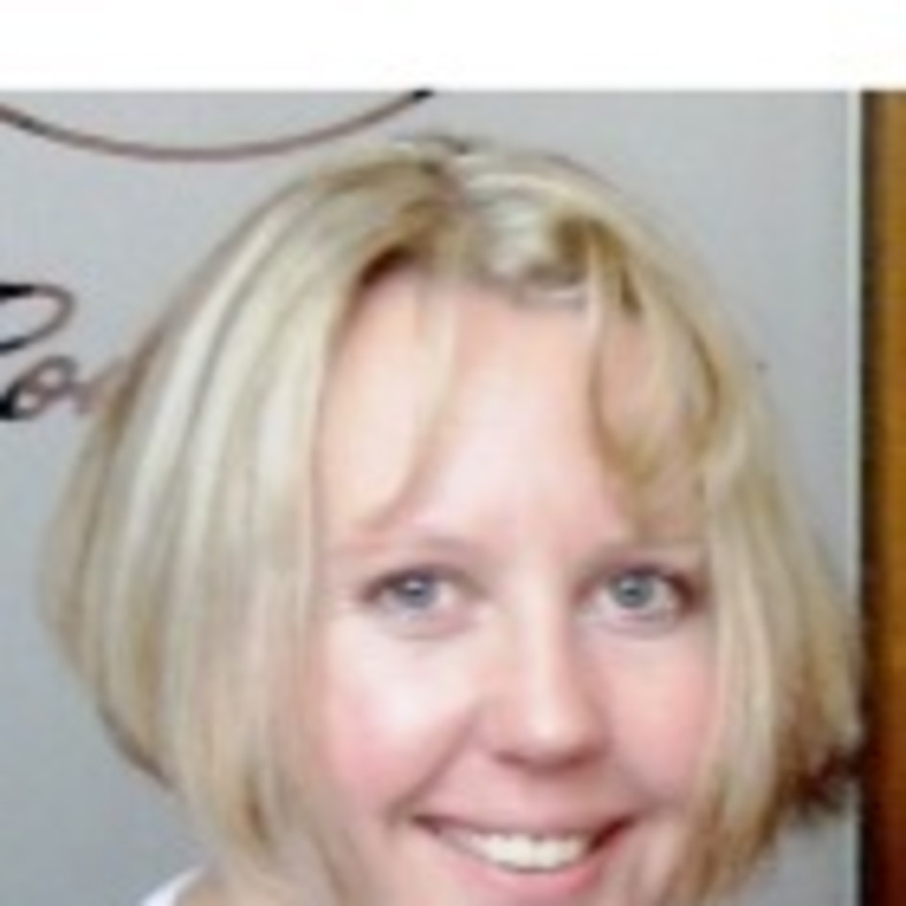 Ariane Fischer City Center Carat Design Jeans XING