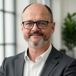 Stefan Hollenstein