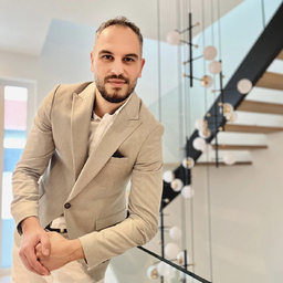 Onur  Travaci