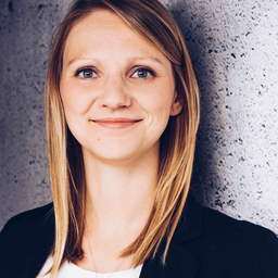 Annika Mombartz
