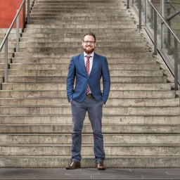 Niklas Lach