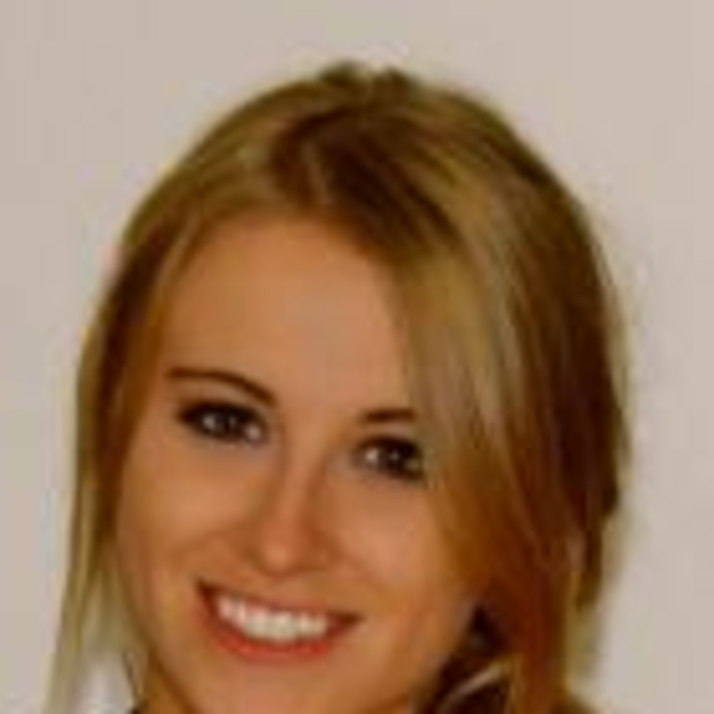 Rachel Thomas Marketing Manager (Social Media World Forum) Six