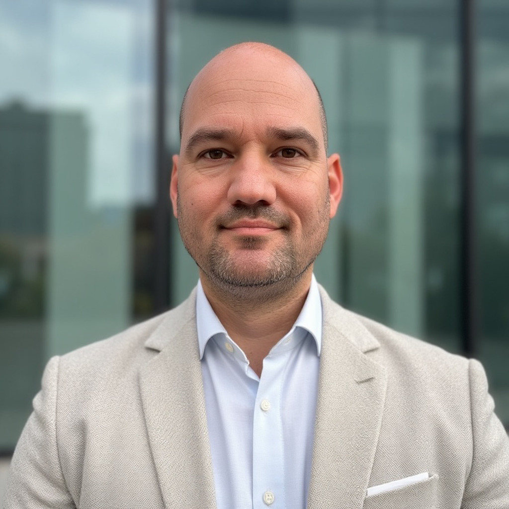 David Mayer - Senior Area Sales Manager EMEA/ Head of Channel ...