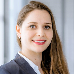 Julia Nikolaus