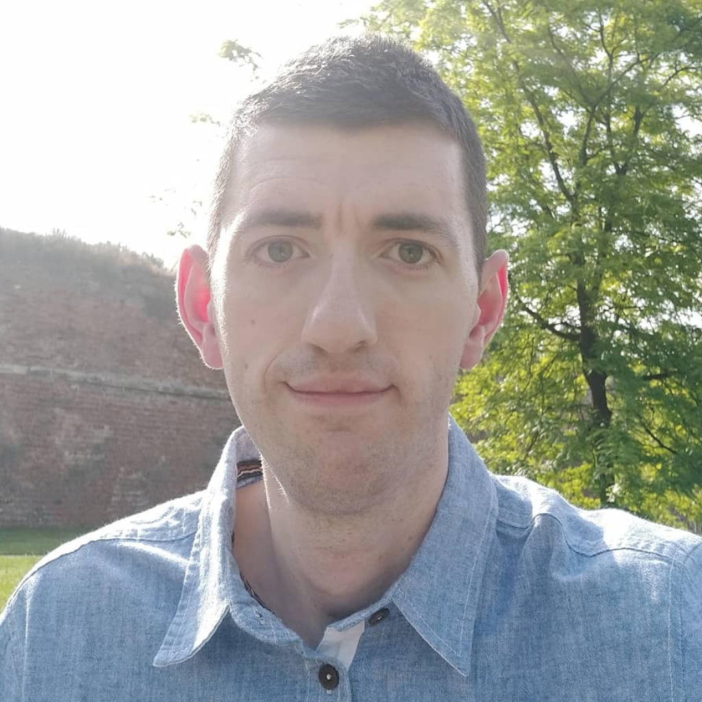 József Takács Software Developer XING