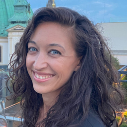 Anna Chávez-Asadzadeh