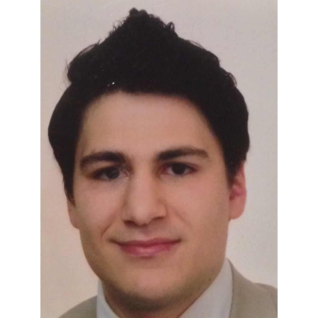 Social Media Profilbild Spiros Mentis München
