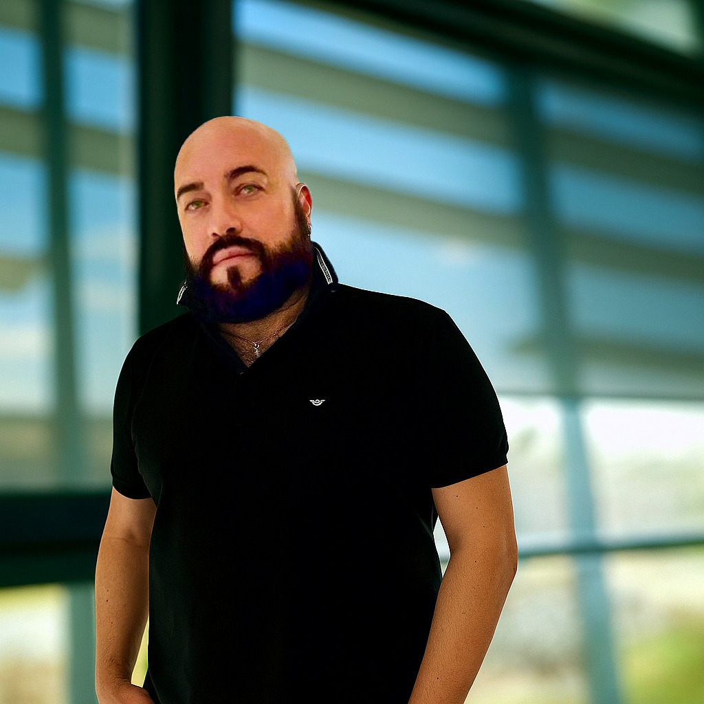 Stefano Gemignani Marketing Consultant VIA optronics XING