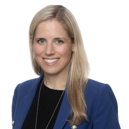 Dr. Sarah Müller