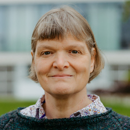 Dr. Barbara Witter