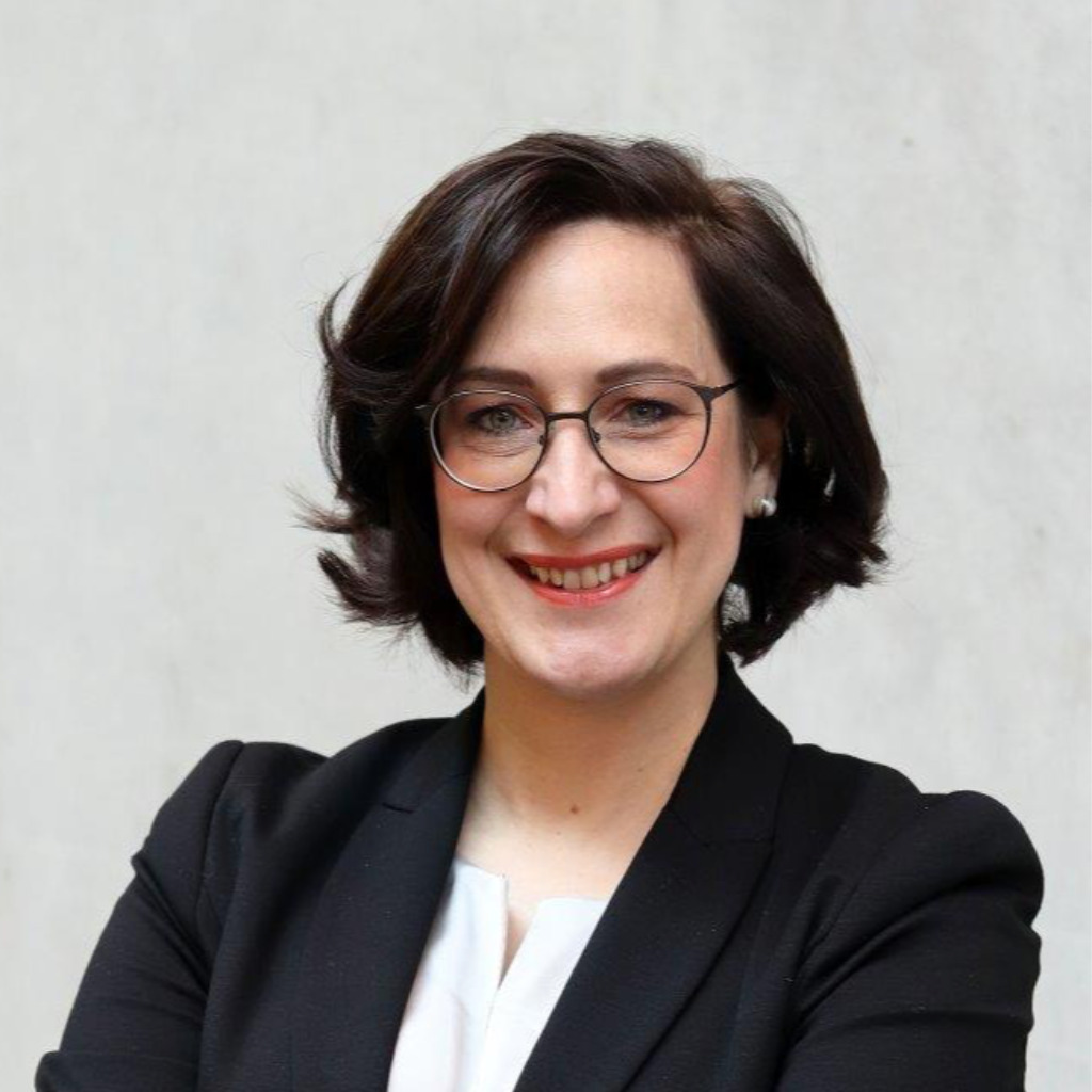 Dr. Katharina Held Leiterin Präsidialbüro / stellv. Leiterin