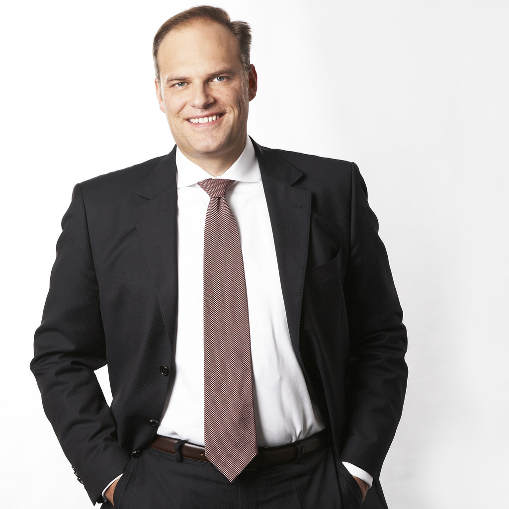 Dr. Michael Breyer Founder und CEO B2B LeadFactory GmbH XING