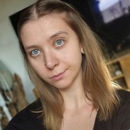 Nina Witoschek