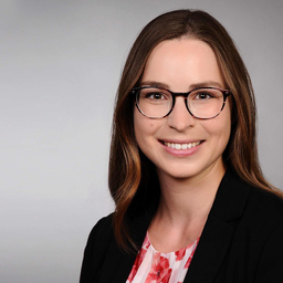 Dr. Claudia Schwab