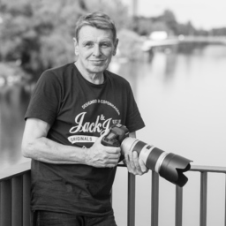 Lothar Armbruster