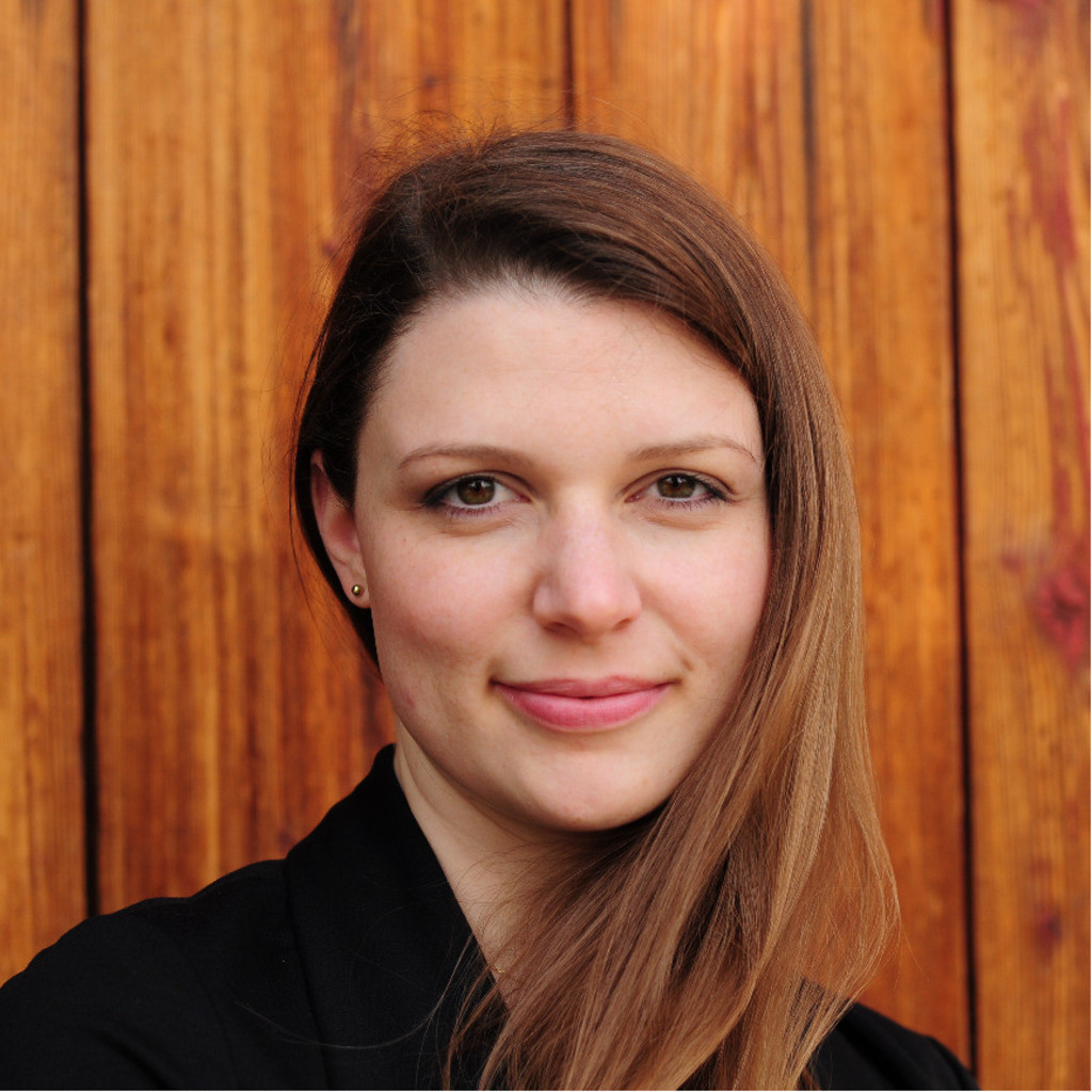 Andrea Stiening Assistentin der geschäftsführenden Gesellschafterin