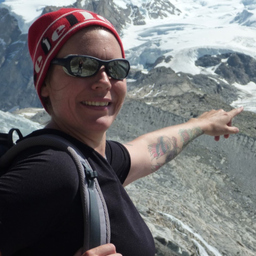 Dr. Verena Stumm