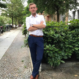 Nikolas Golombek