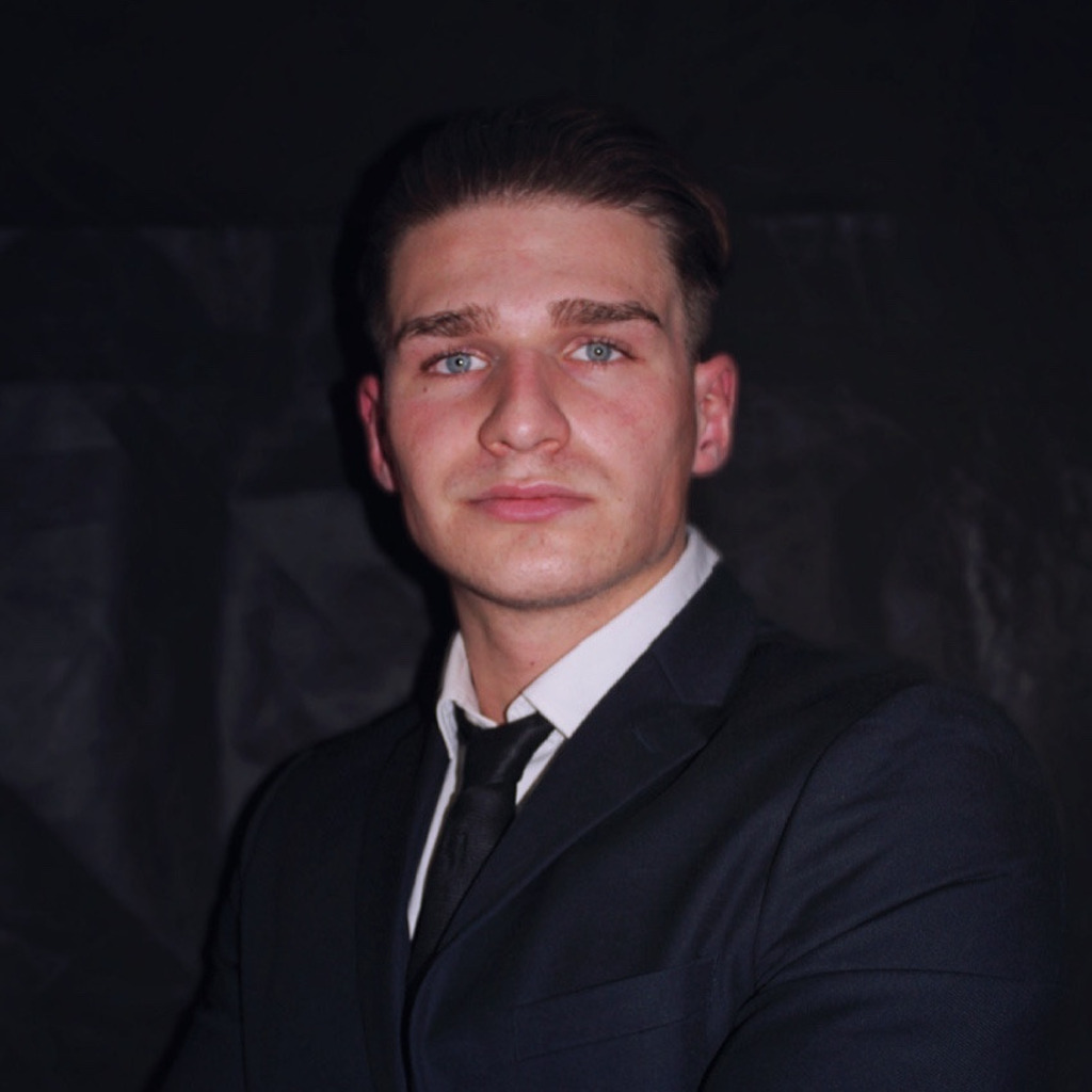 Lukas Schwimmbeck Business development EY (Ernst & Young) XING