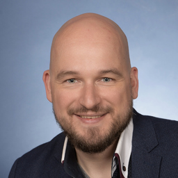 Stefan Holst