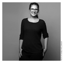 Dr. Nicola Fuchs