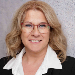 Agnes Budzenski