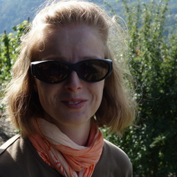 Carola THEUNER