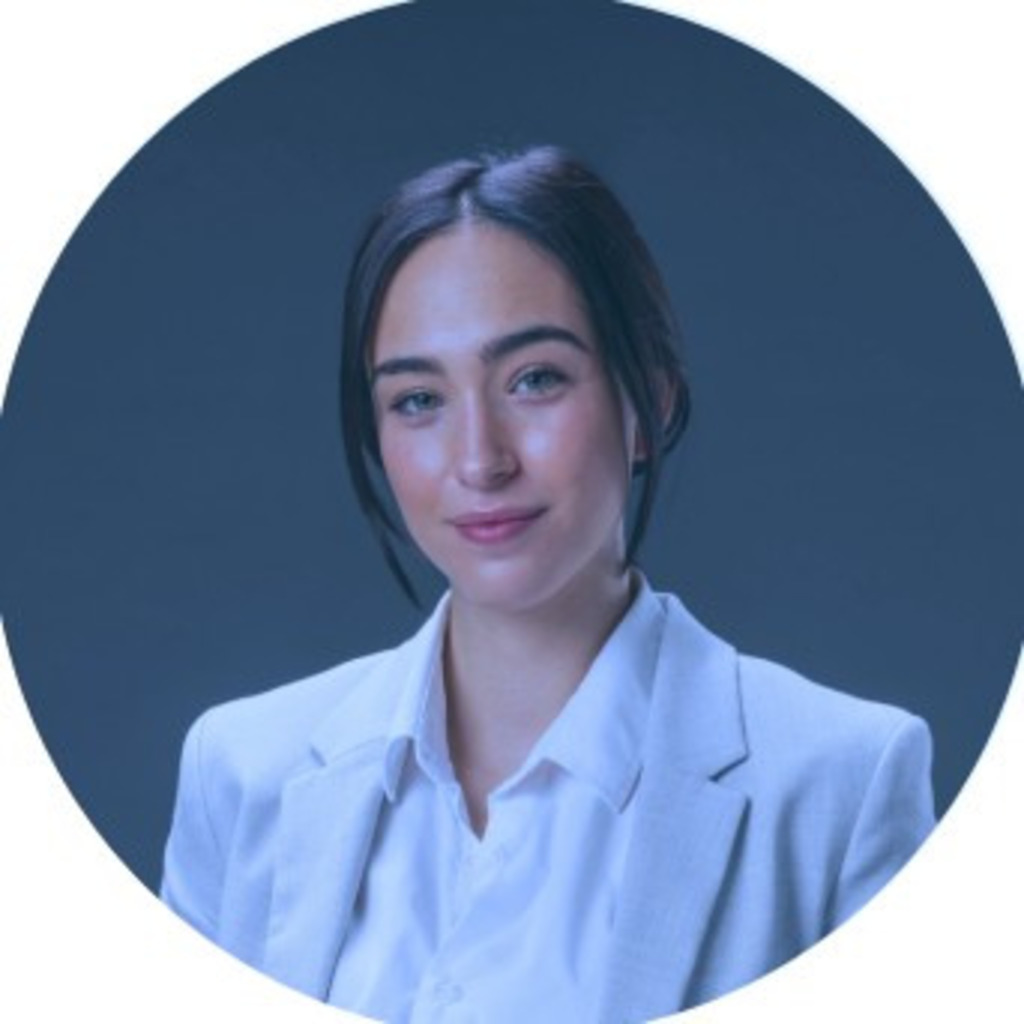 Veronica Cody Senior Manager Marketing Invedus Pvt Ltd XING