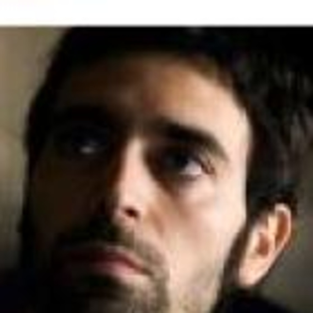 Oscar Sanchez fotógrafo, productor madreselva estudios XING