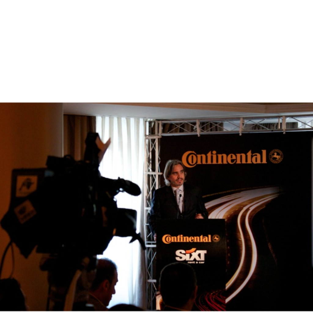 Mario camacho Rodriguez Director Press Department XING