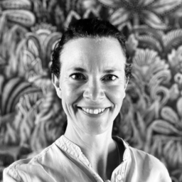 Marion Mannhold