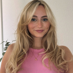 Julie Raffel's profile picture
