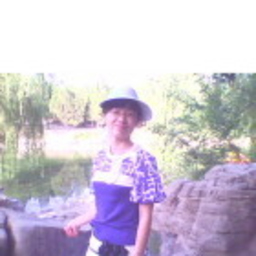 铭 杨