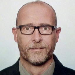 Klaus Muetze