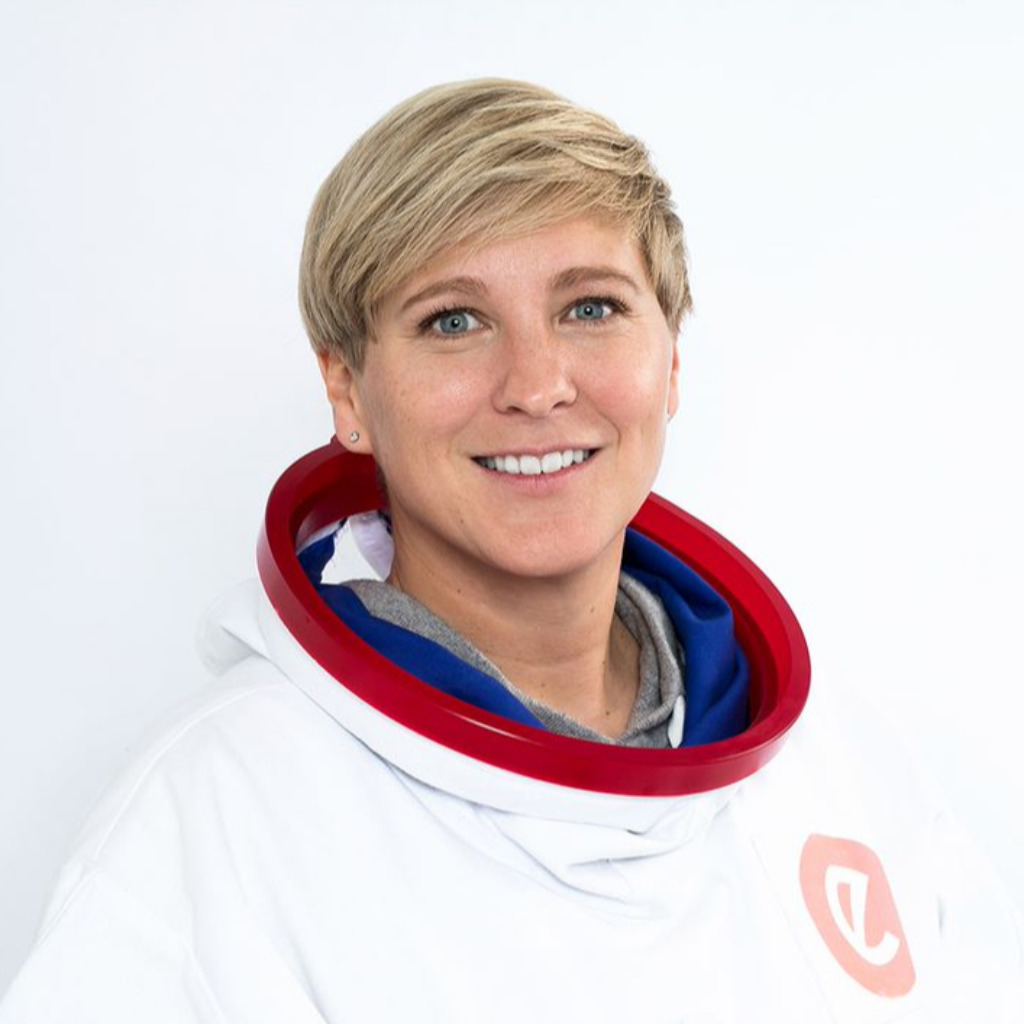 Mag. Brigitte Zibuschka Head of Recruiting epunkt (Wir sind