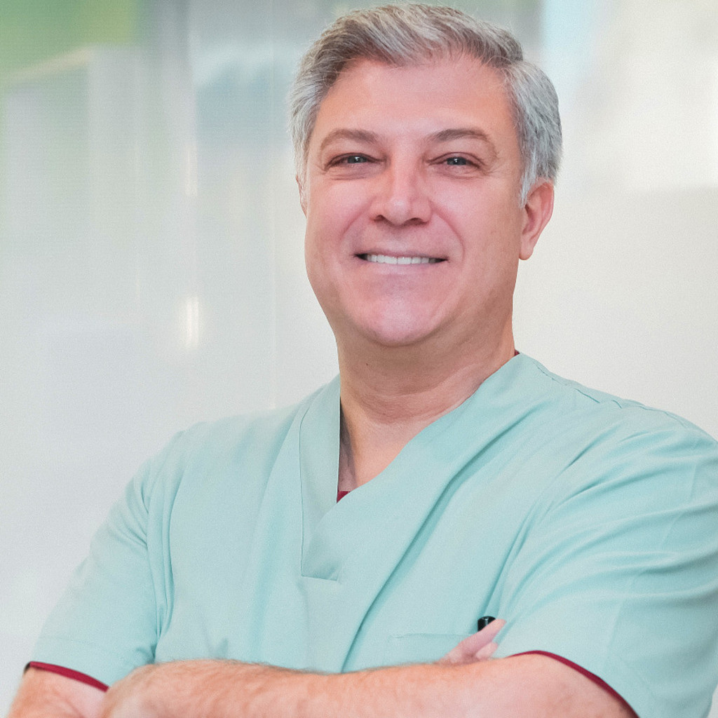 Dr. Fernando Gómez-Ferrer - Doctor, Propietario - Clínica Dental Gomez-Ferrer | XING