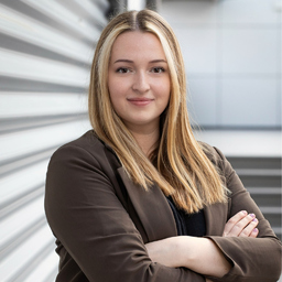Saskia Schönemann