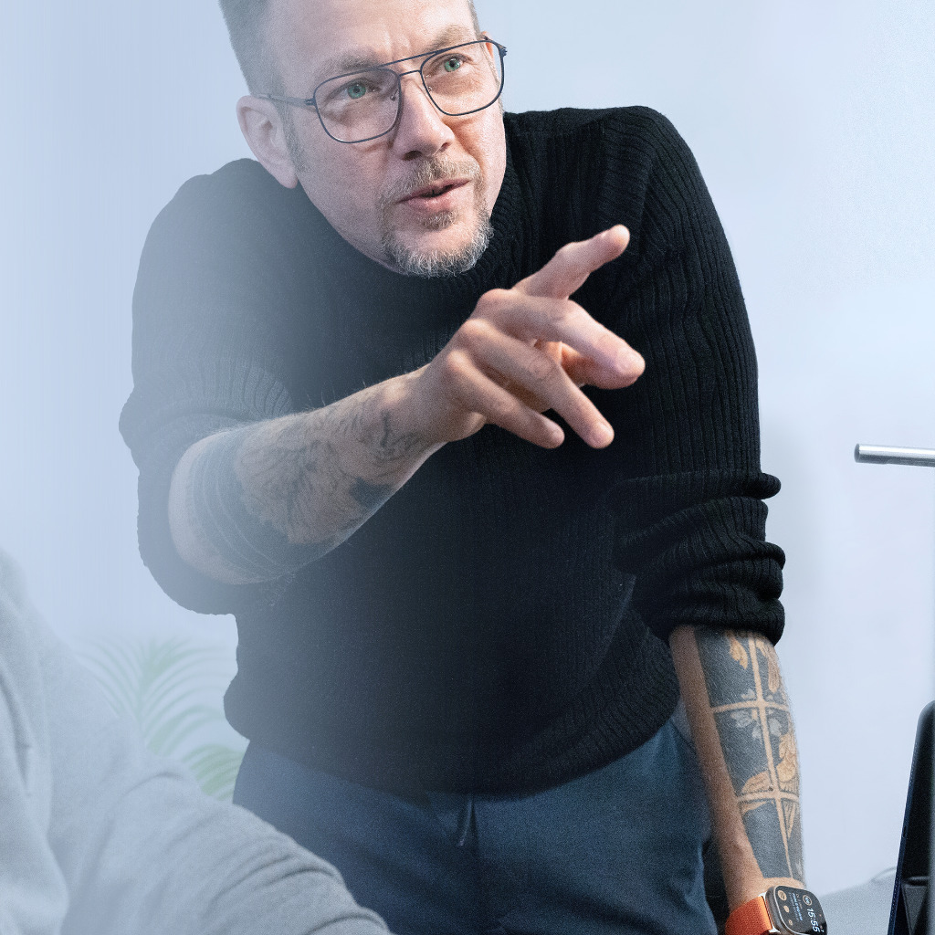 Sven Michel Designer / FrontendDeveloper / Marketing Designstudio