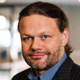 Dr. Florian Scherer