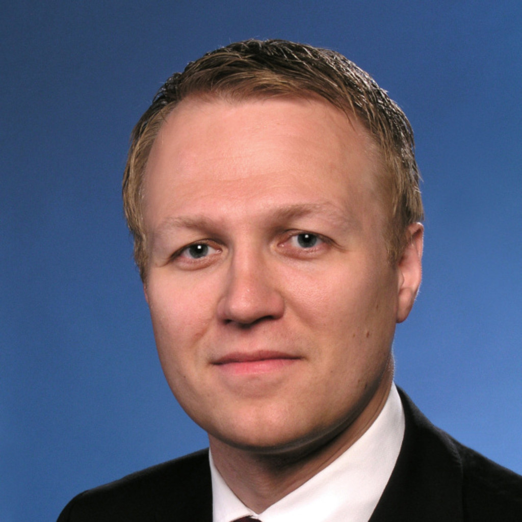 Ing. Jón Garðar Steingrímsson Chief Operating Officer Genis hf XING