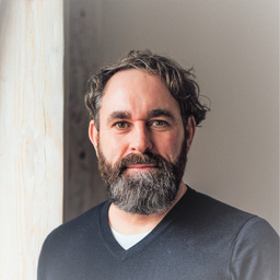 Prof. Lutz Dickmann