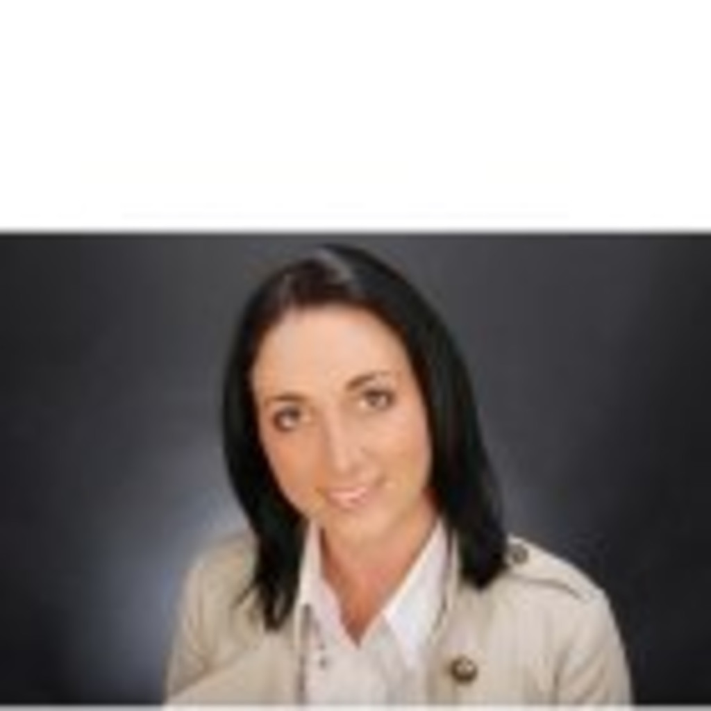 Social Media Profilbild Karoline Hoffmann LL.M.Eur Würzburg