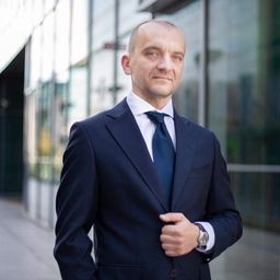 Dr. Szymon Niedzwiedz