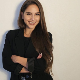 Berna Ayhan