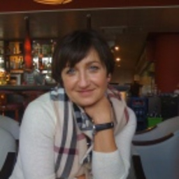 Julia Fayner