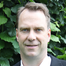 Dr. Bernd Kueppers