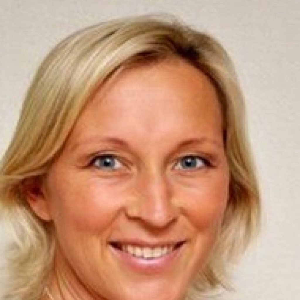 Katrin Marleen Hamann Crewing Manager Hamburg Sued Xing