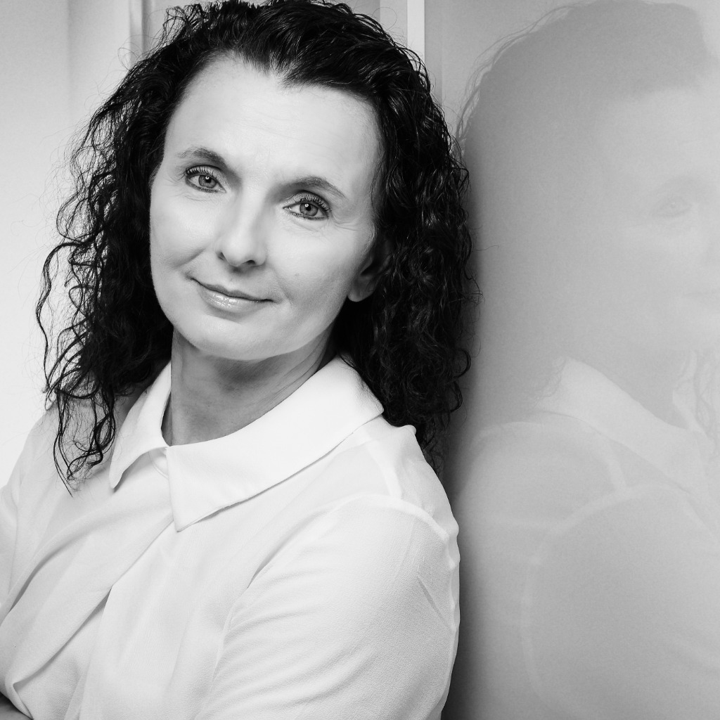 Ramona Reumann Prokuristin SGB Sicherheitsgruppe Berlin XING