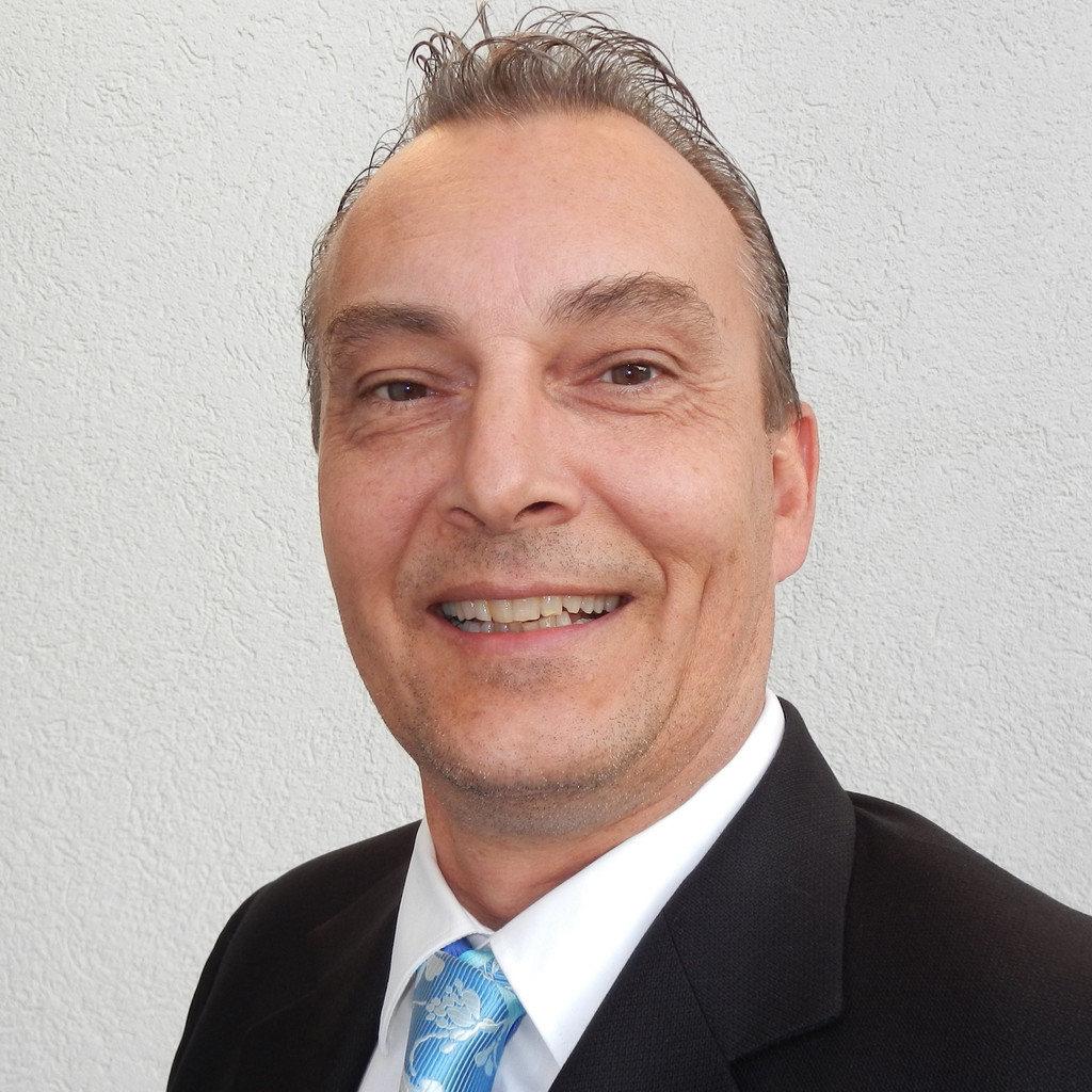 Hansjörg Becker Expert Bid Manager for ICT and Cloud Services