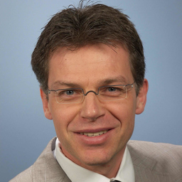 Tobias Föll